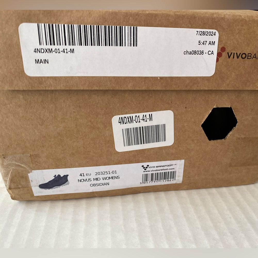 NWT Vivobarefoot Novus Mid High Top Obsidian Size 10/41 - Picture 13 of 16